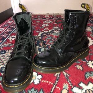 Women’s 1460 Patent Leather Doc Martens